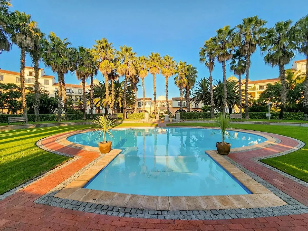 Family-Friendly Home With Ample Space Ciudad del Cabo Apartamento